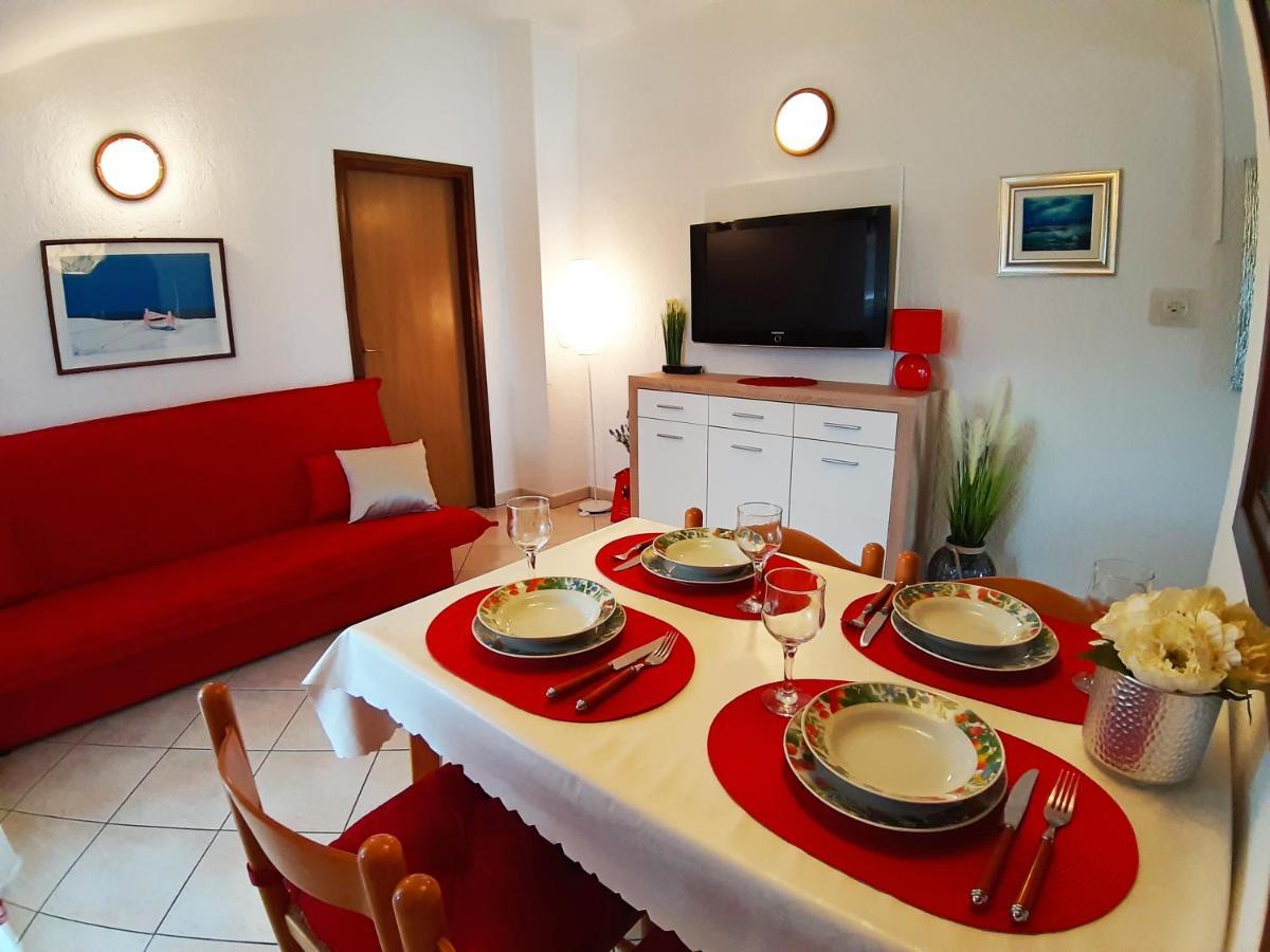 Apartments Rupec Пореч Екстериор снимка